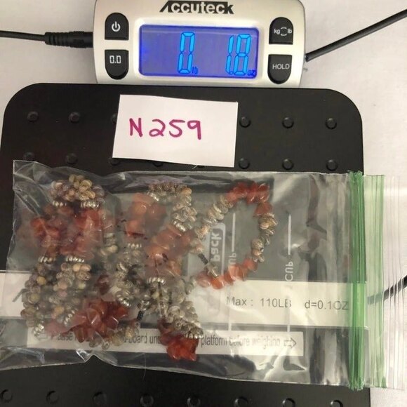 Shell Chip Stone Necklace - Picture 5 of 6